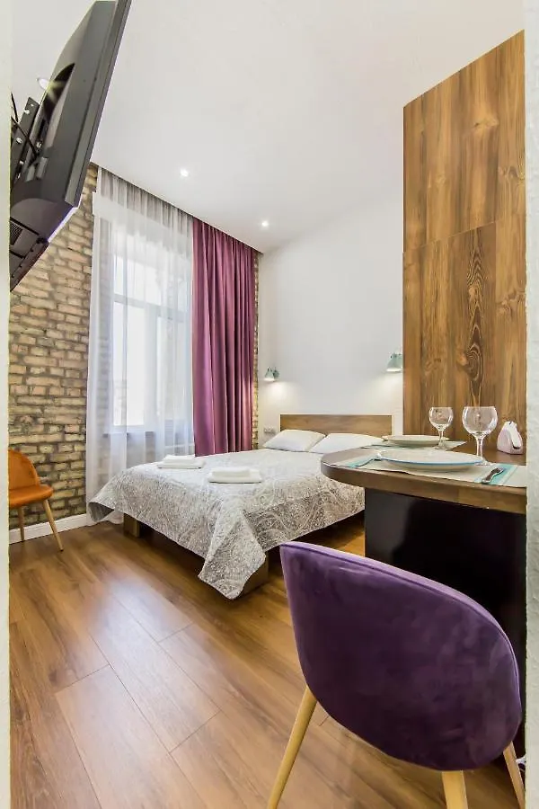 Kyiv City Loft Apart Hotel 0*,